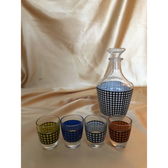 Vintage French Glass Barware Carafe and Shot Glasses - Picture 2 of 2